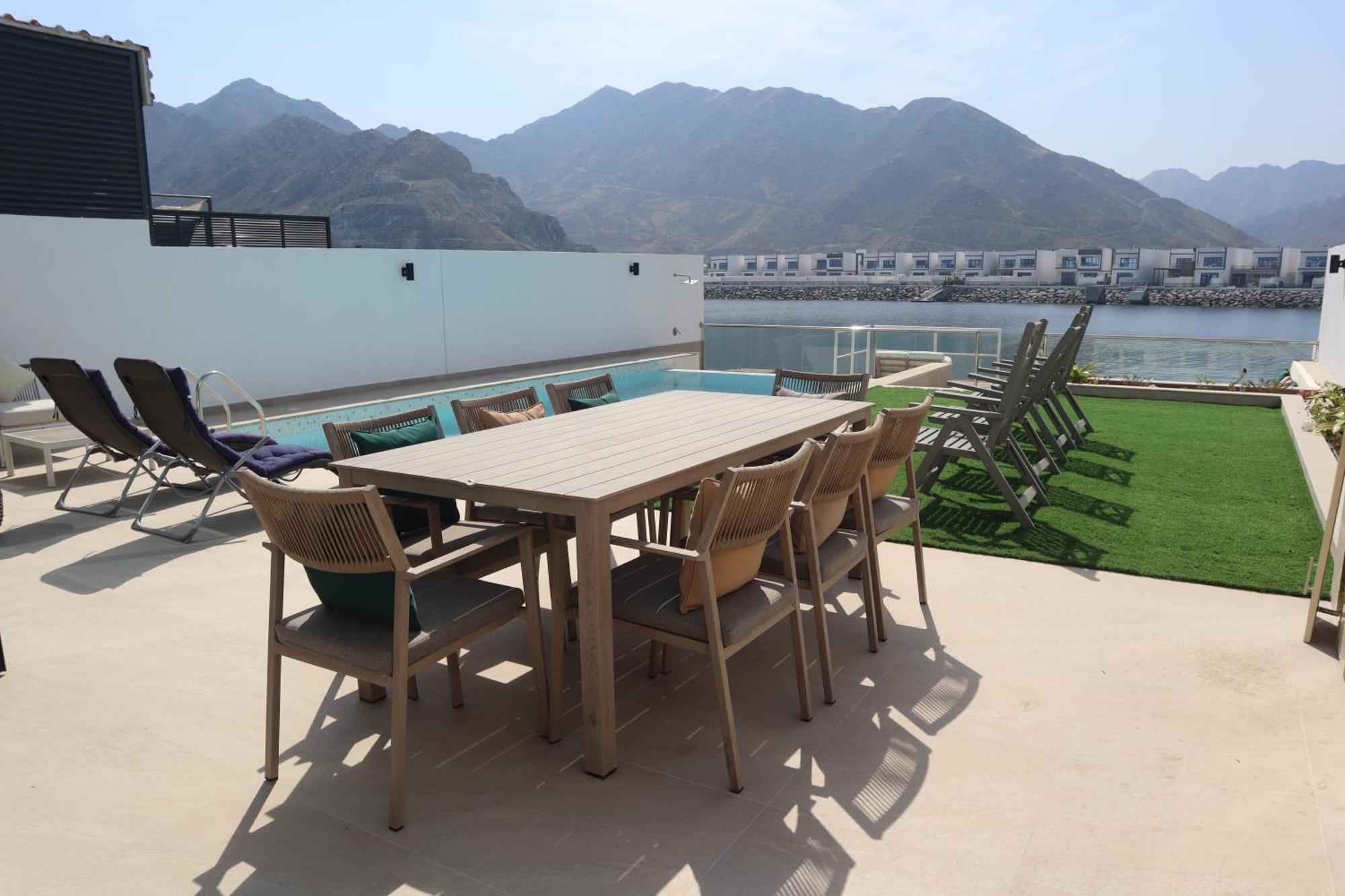 Villa The Coral With Marina Access, Free Ka Yak And Private Pool - Al Dana Island *